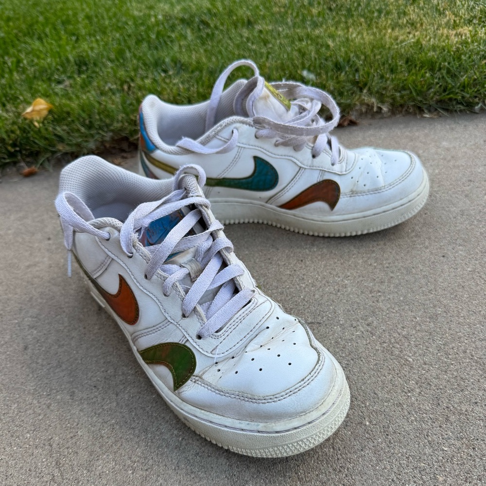 Nike Air Force 1 Big Kid Sneakers